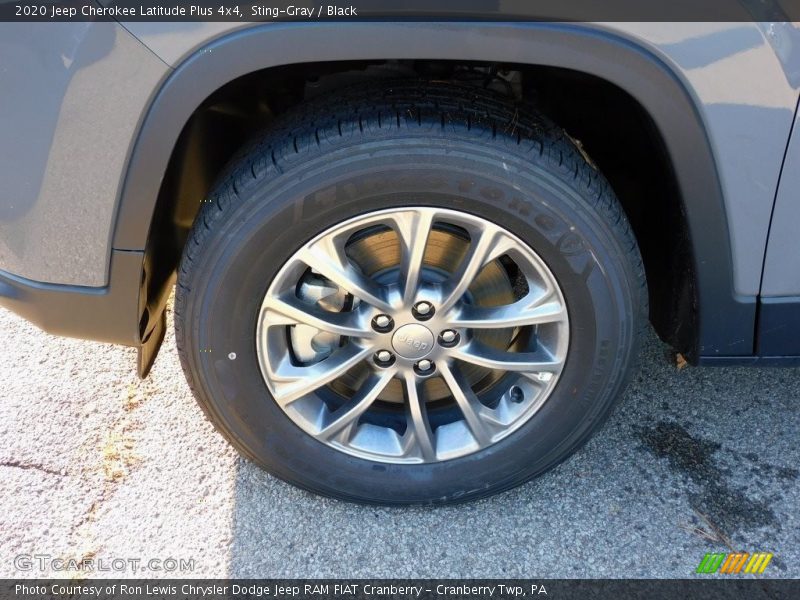 Sting-Gray / Black 2020 Jeep Cherokee Latitude Plus 4x4