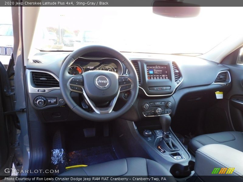 Sting-Gray / Black 2020 Jeep Cherokee Latitude Plus 4x4