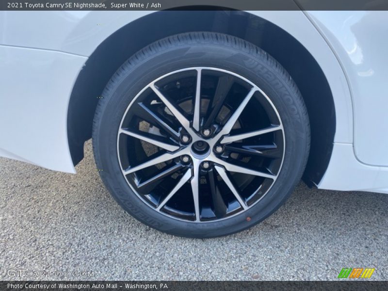 Super White / Ash 2021 Toyota Camry SE Nightshade