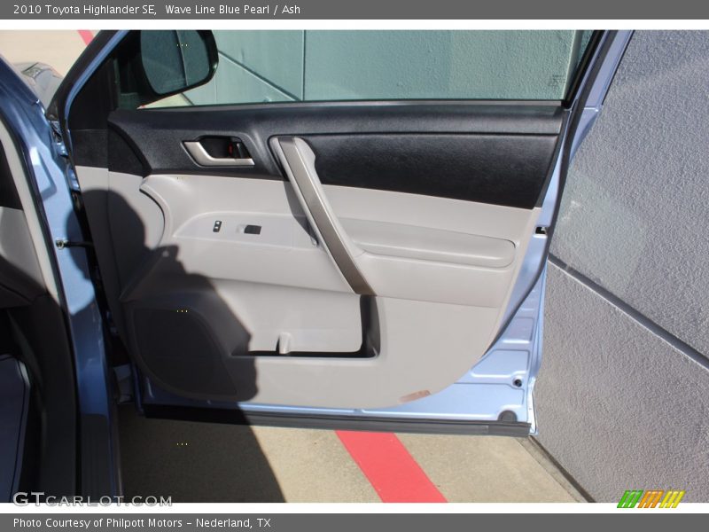 Wave Line Blue Pearl / Ash 2010 Toyota Highlander SE