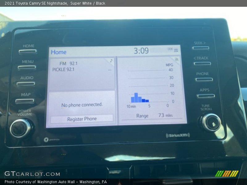 Super White / Black 2021 Toyota Camry SE Nightshade