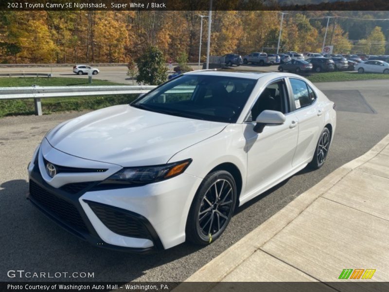 Super White / Black 2021 Toyota Camry SE Nightshade
