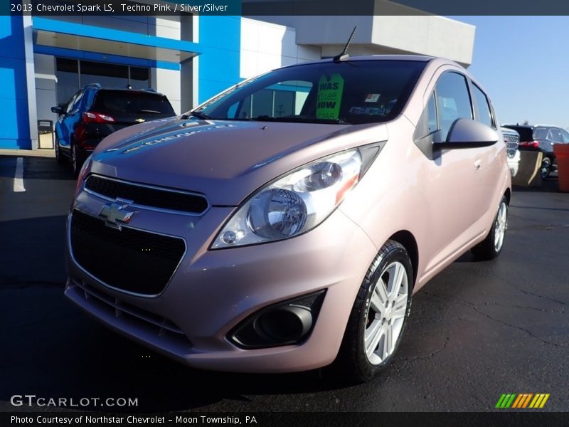 Techno Pink / Silver/Silver 2013 Chevrolet Spark LS