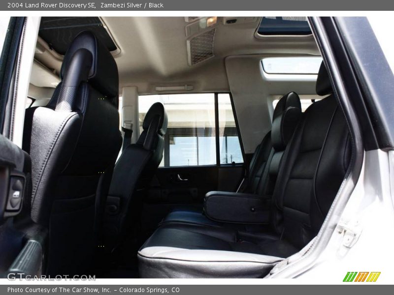 Zambezi Silver / Black 2004 Land Rover Discovery SE