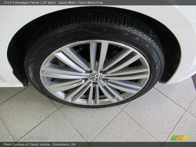  2014 Passat 1.8T Sport Wheel