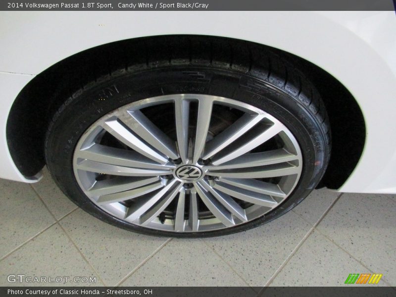  2014 Passat 1.8T Sport Wheel