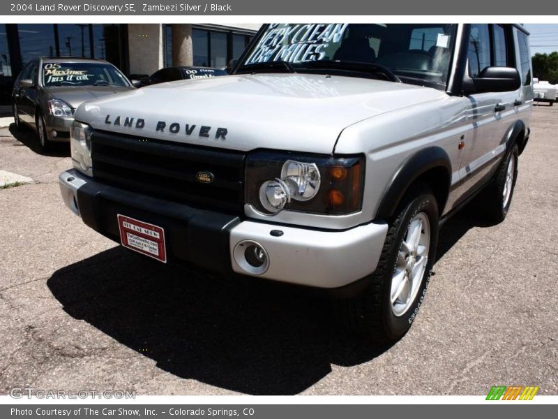 Zambezi Silver / Black 2004 Land Rover Discovery SE