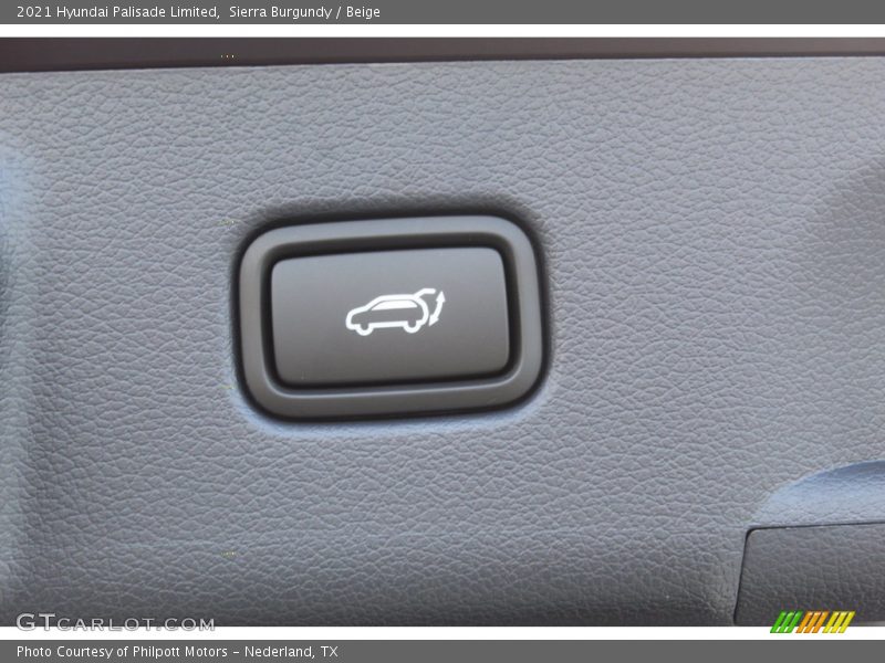 Sierra Burgundy / Beige 2021 Hyundai Palisade Limited