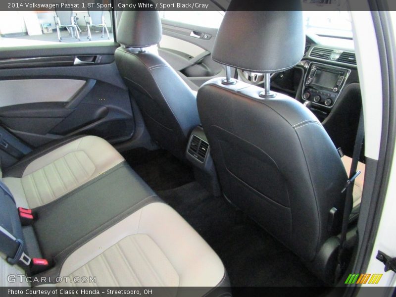 Rear Seat of 2014 Passat 1.8T Sport