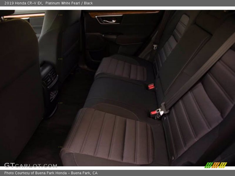 Platinum White Pearl / Black 2019 Honda CR-V EX