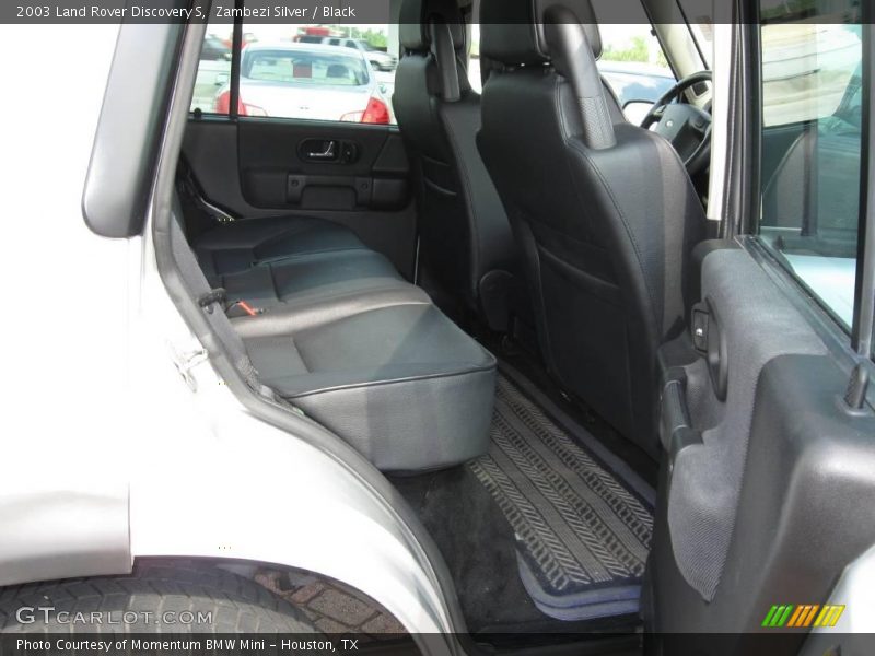 Zambezi Silver / Black 2003 Land Rover Discovery S