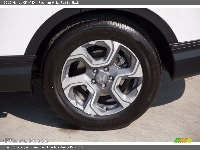 Platinum White Pearl / Black 2019 Honda CR-V EX