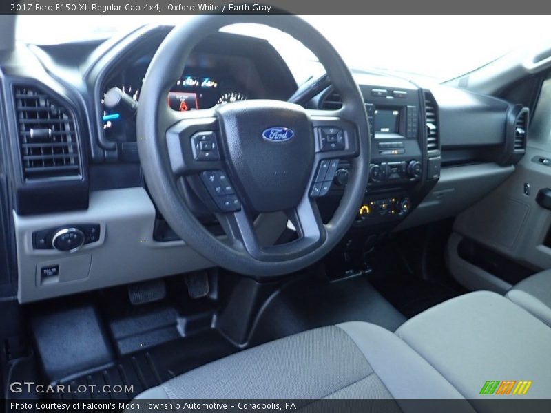 Oxford White / Earth Gray 2017 Ford F150 XL Regular Cab 4x4
