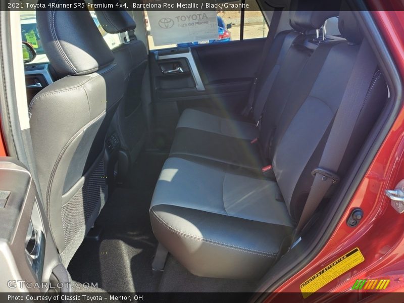 Barcelona Red Metallic / Black/Graphite 2021 Toyota 4Runner SR5 Premium 4x4