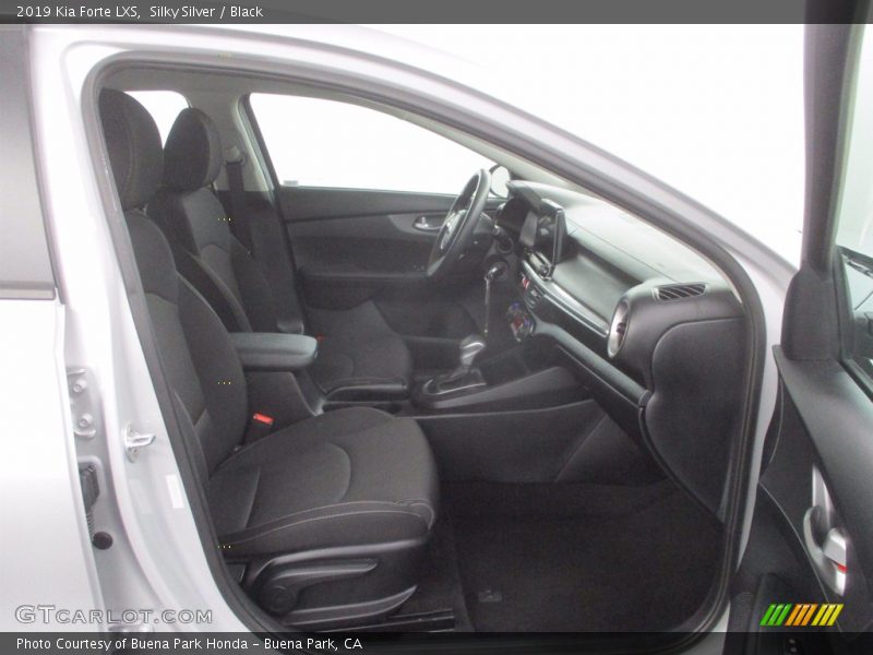 Silky Silver / Black 2019 Kia Forte LXS