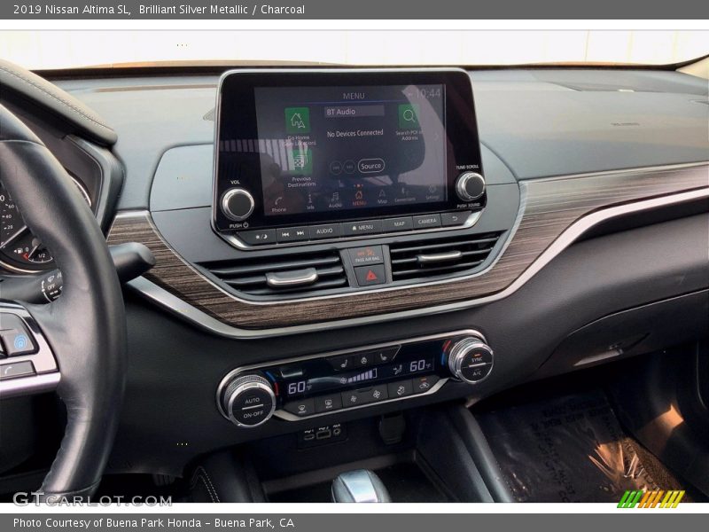 Controls of 2019 Altima SL