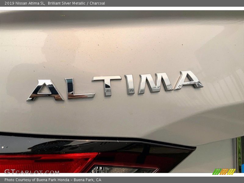  2019 Altima SL Logo