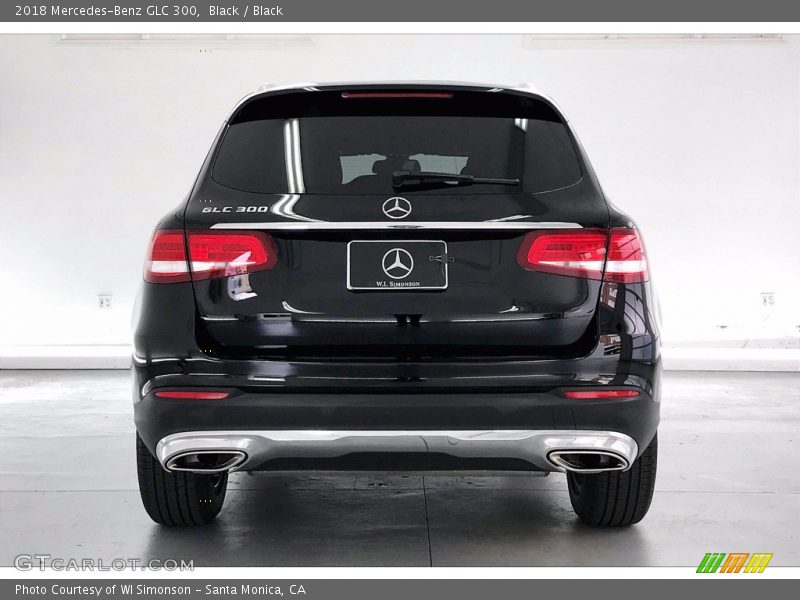 Black / Black 2018 Mercedes-Benz GLC 300