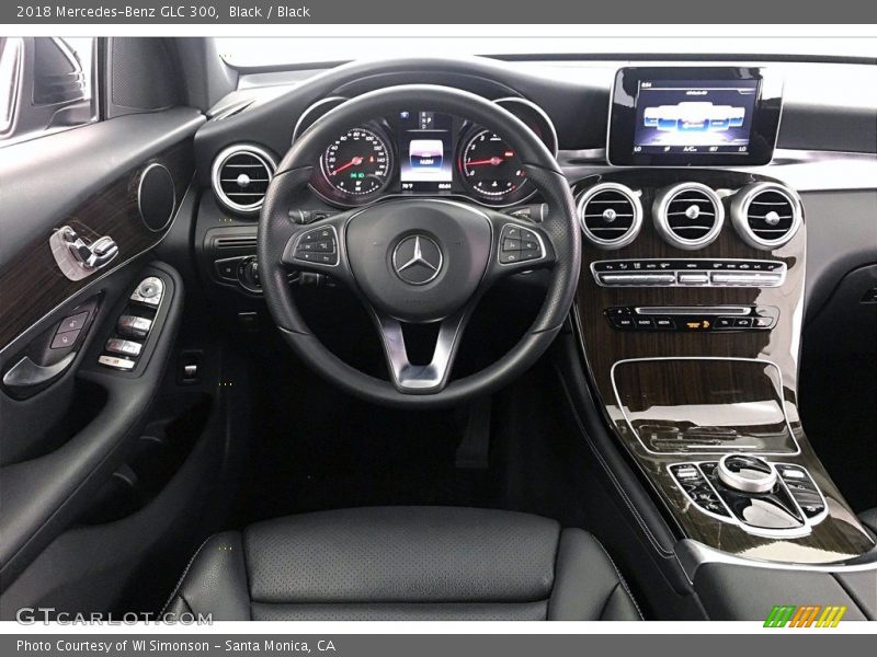 Black / Black 2018 Mercedes-Benz GLC 300