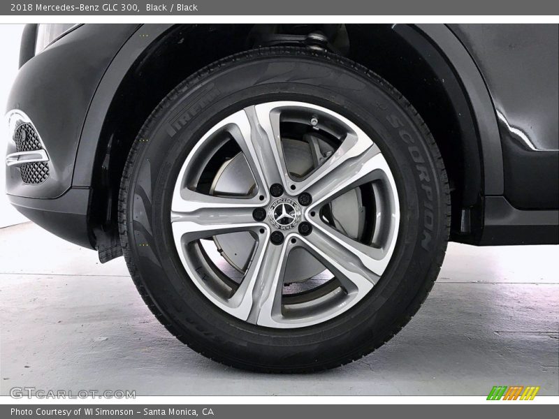 Black / Black 2018 Mercedes-Benz GLC 300