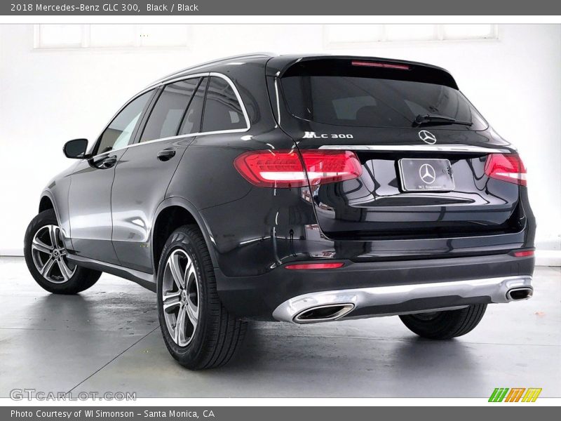 Black / Black 2018 Mercedes-Benz GLC 300