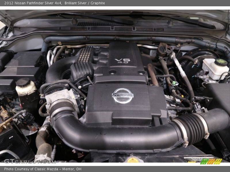 Brilliant Silver / Graphite 2012 Nissan Pathfinder Silver 4x4