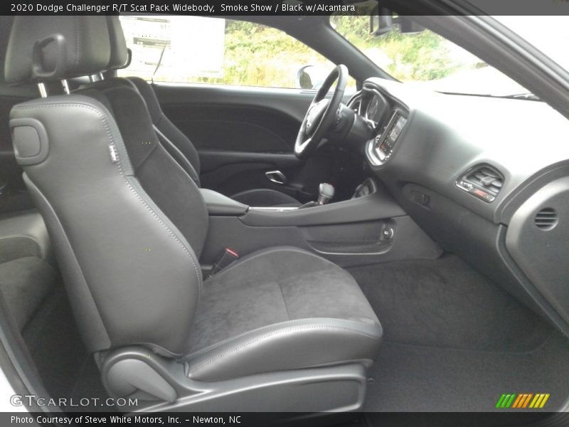 Front Seat of 2020 Challenger R/T Scat Pack Widebody