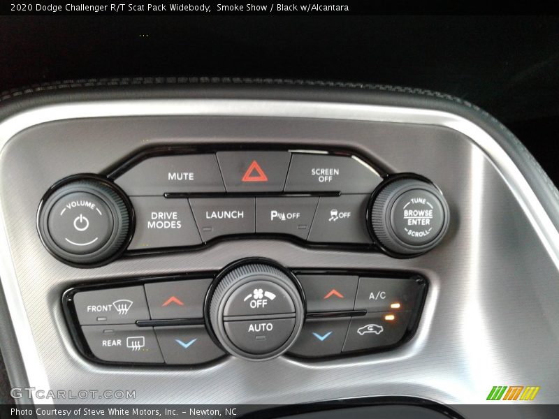 Controls of 2020 Challenger R/T Scat Pack Widebody