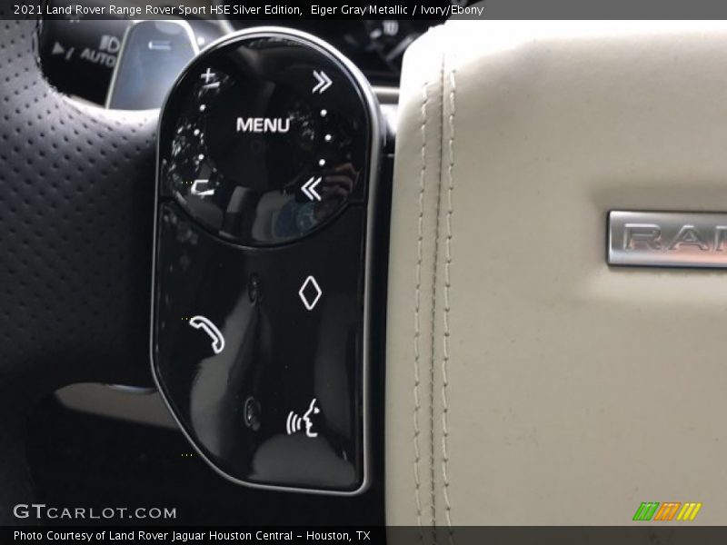  2021 Range Rover Sport HSE Silver Edition Steering Wheel