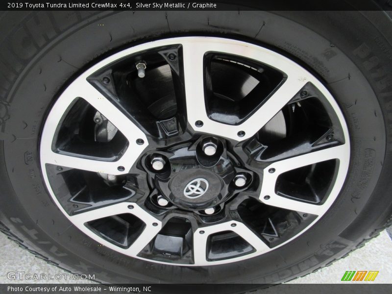 Silver Sky Metallic / Graphite 2019 Toyota Tundra Limited CrewMax 4x4