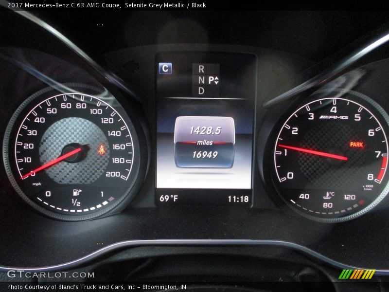  2017 C 63 AMG Coupe 63 AMG Coupe Gauges