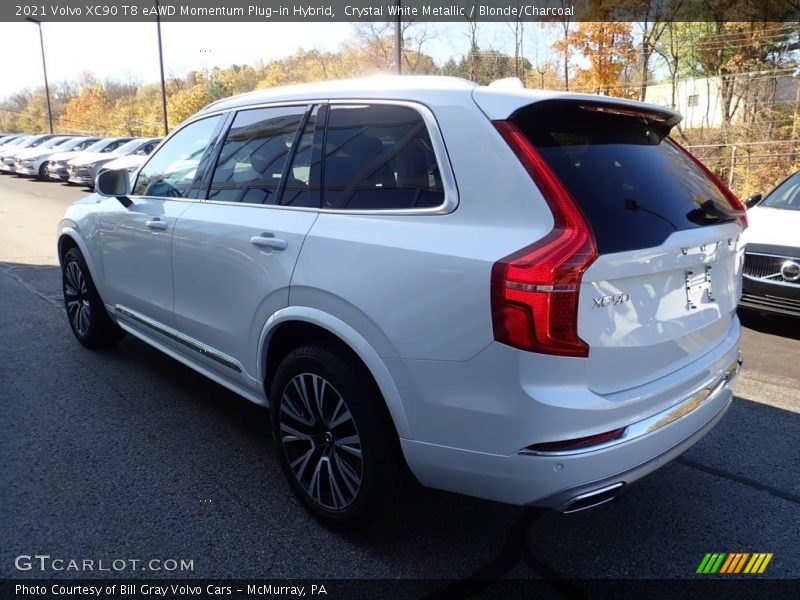 Crystal White Metallic / Blonde/Charcoal 2021 Volvo XC90 T8 eAWD Momentum Plug-in Hybrid