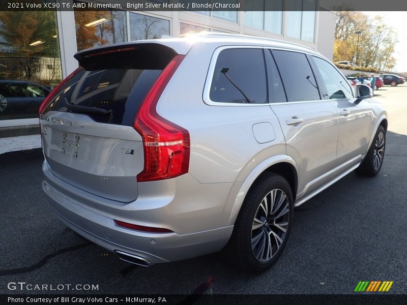 Bright Silver Metallic / Blonde/Charcoal 2021 Volvo XC90 T6 AWD Momentum