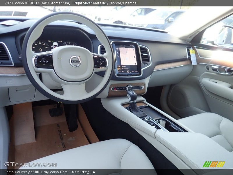  2021 XC90 T6 AWD Momentum Blonde/Charcoal Interior