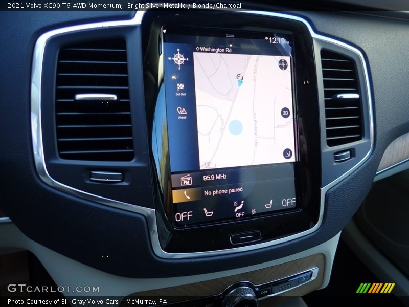 Navigation of 2021 XC90 T6 AWD Momentum