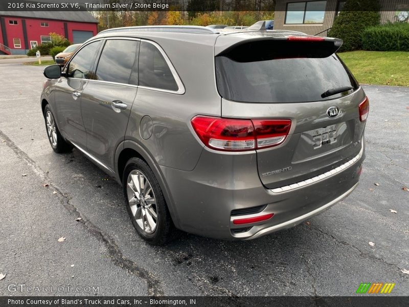 Titanium Silver / Stone Beige 2016 Kia Sorento SX V6
