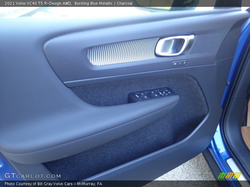 Bursting Blue Metallic / Charcoal 2021 Volvo XC40 T5 R-Design AWD