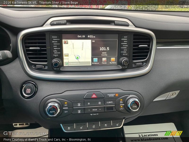 Titanium Silver / Stone Beige 2016 Kia Sorento SX V6