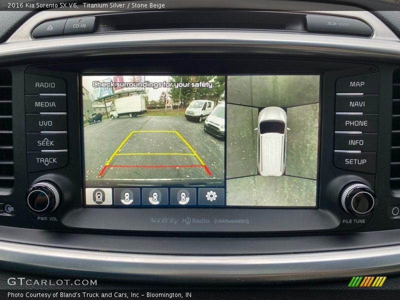 Titanium Silver / Stone Beige 2016 Kia Sorento SX V6