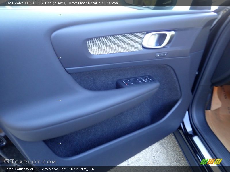 Door Panel of 2021 XC40 T5 R-Design AWD