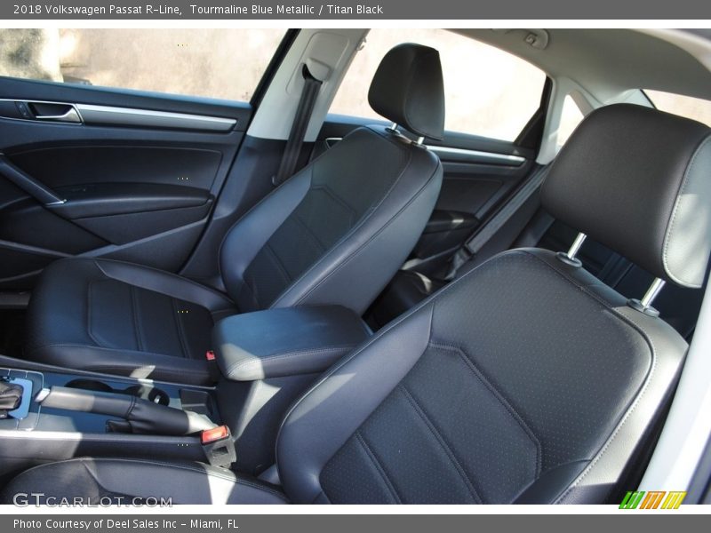 Tourmaline Blue Metallic / Titan Black 2018 Volkswagen Passat R-Line