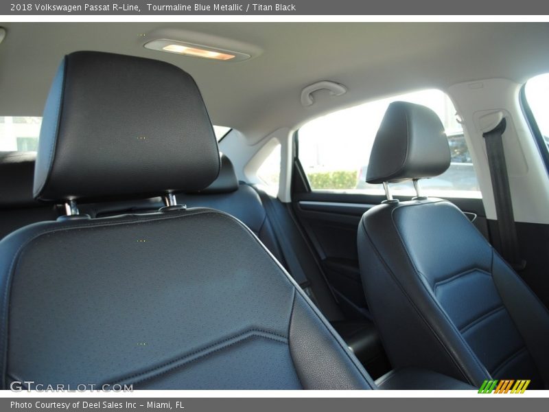 Tourmaline Blue Metallic / Titan Black 2018 Volkswagen Passat R-Line