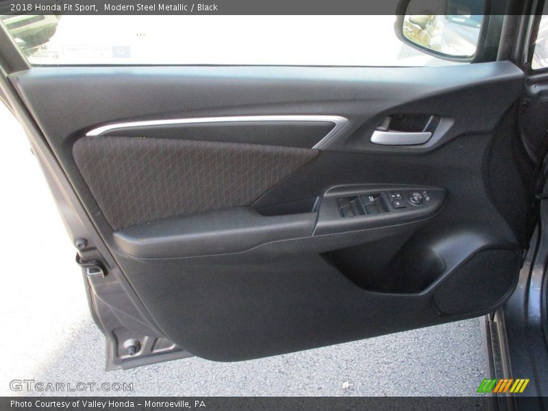 Modern Steel Metallic / Black 2018 Honda Fit Sport