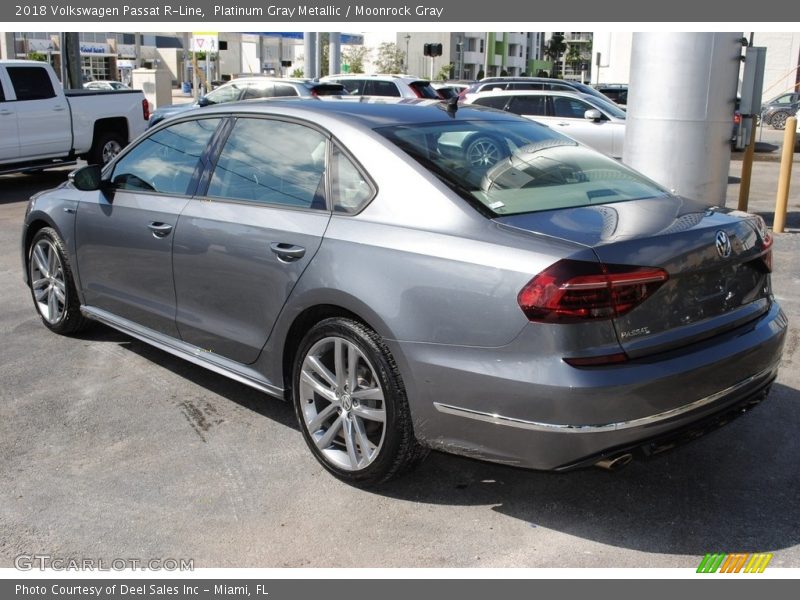 Platinum Gray Metallic / Moonrock Gray 2018 Volkswagen Passat R-Line