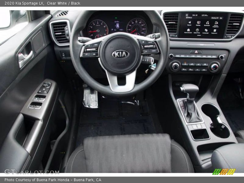 Clear White / Black 2020 Kia Sportage LX