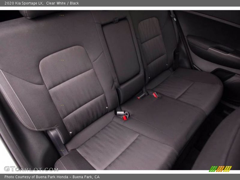 Clear White / Black 2020 Kia Sportage LX