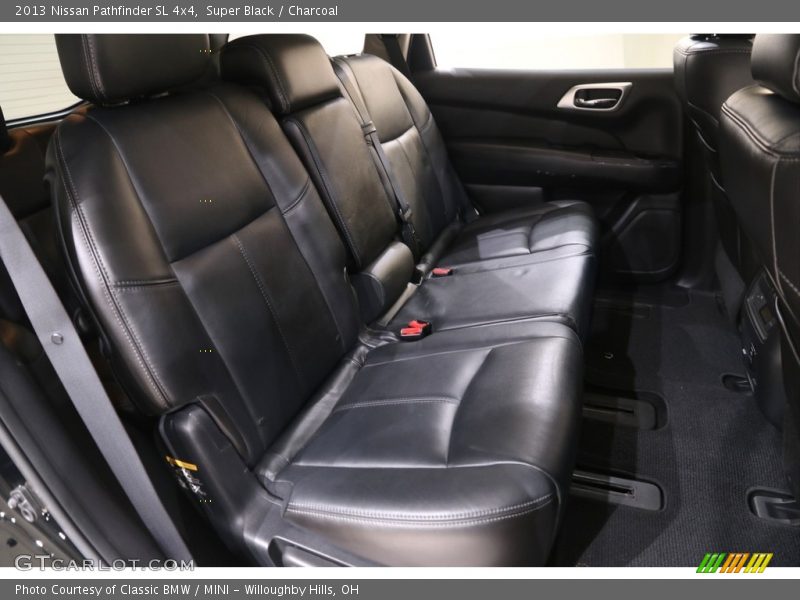 Super Black / Charcoal 2013 Nissan Pathfinder SL 4x4