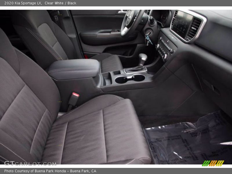 Clear White / Black 2020 Kia Sportage LX