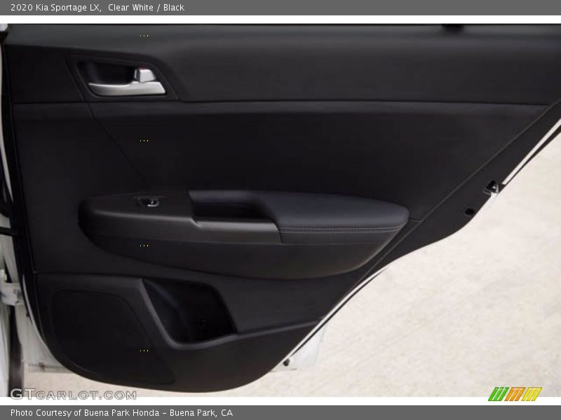 Clear White / Black 2020 Kia Sportage LX