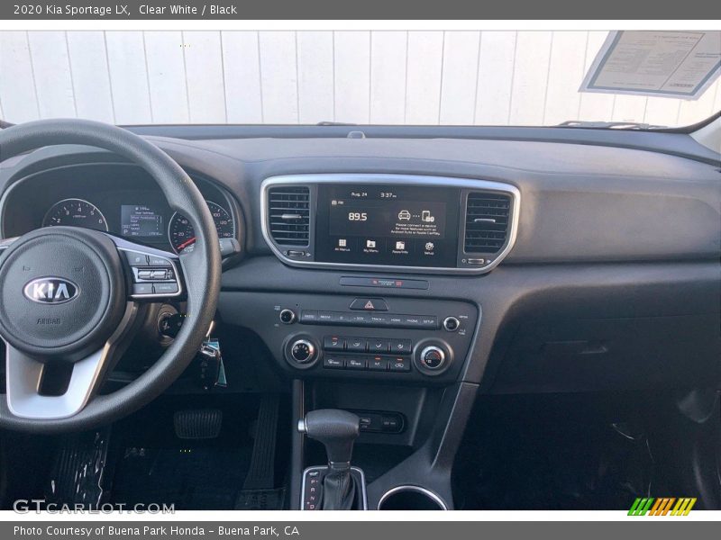 Clear White / Black 2020 Kia Sportage LX